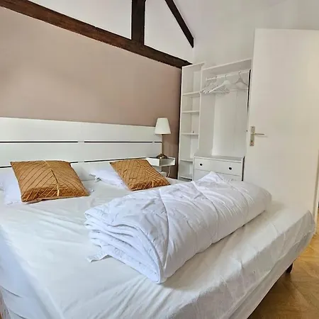 Place Morny, Maison De Ville, 2 Chambres, Terrasse *